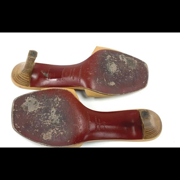 Burberry Authentic Open Toe Leather Women's Khaki Heels Sz: 40 - Picture 8 of 13